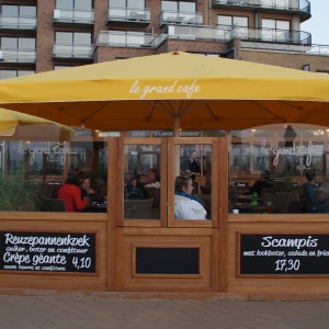 Le Grand Cafe
